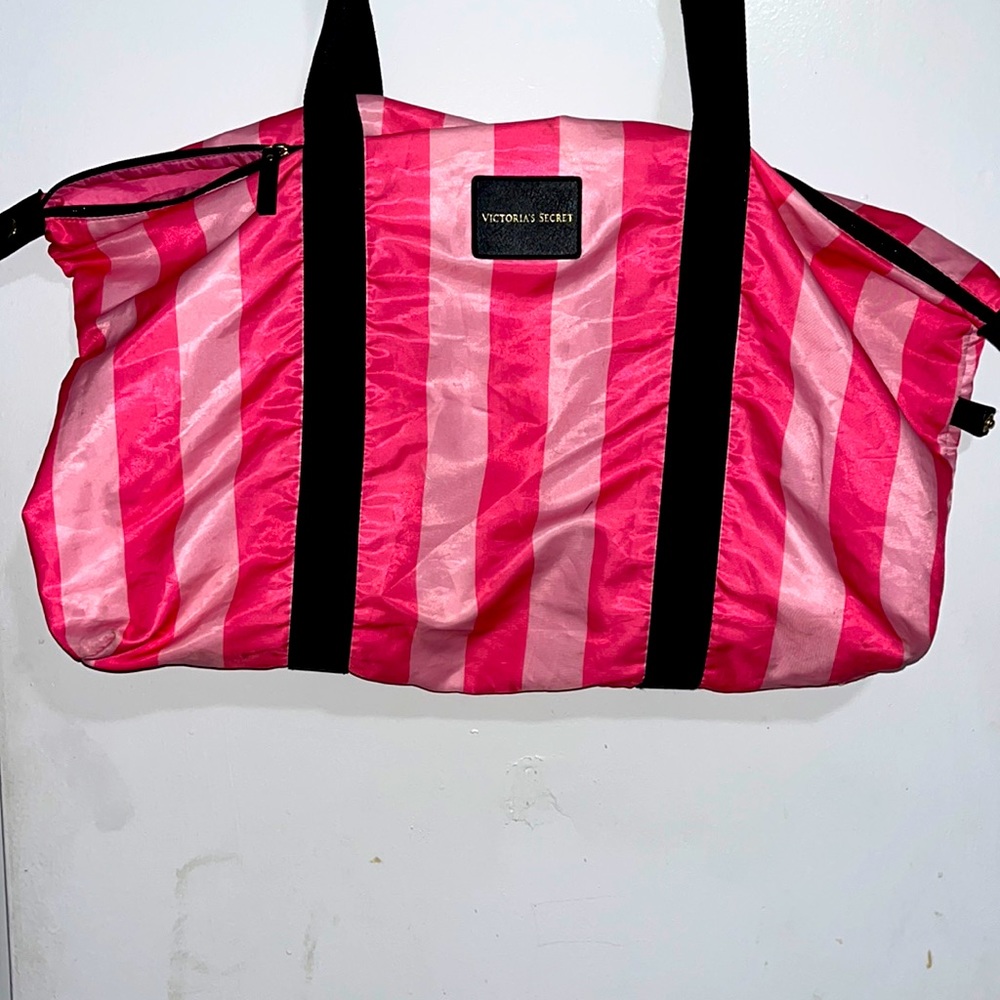 Traveling bag